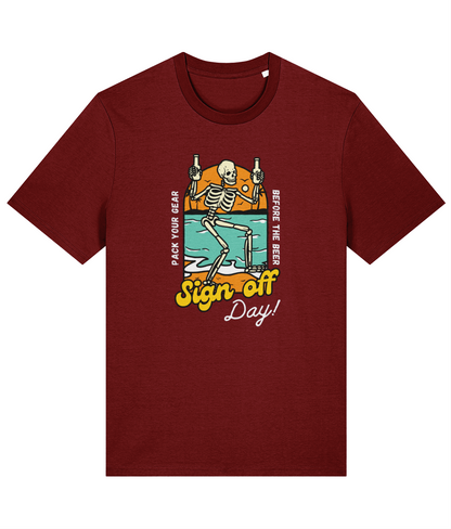 Organic cotton unisex t-shirt (Sign off day) Pack your gear, before the beer! Great Harbour Gifts